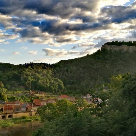 Apartmán Luxusboofe - Ferienhaus Am Lilienstein Königstein an der Elbe Exteriér fotografie