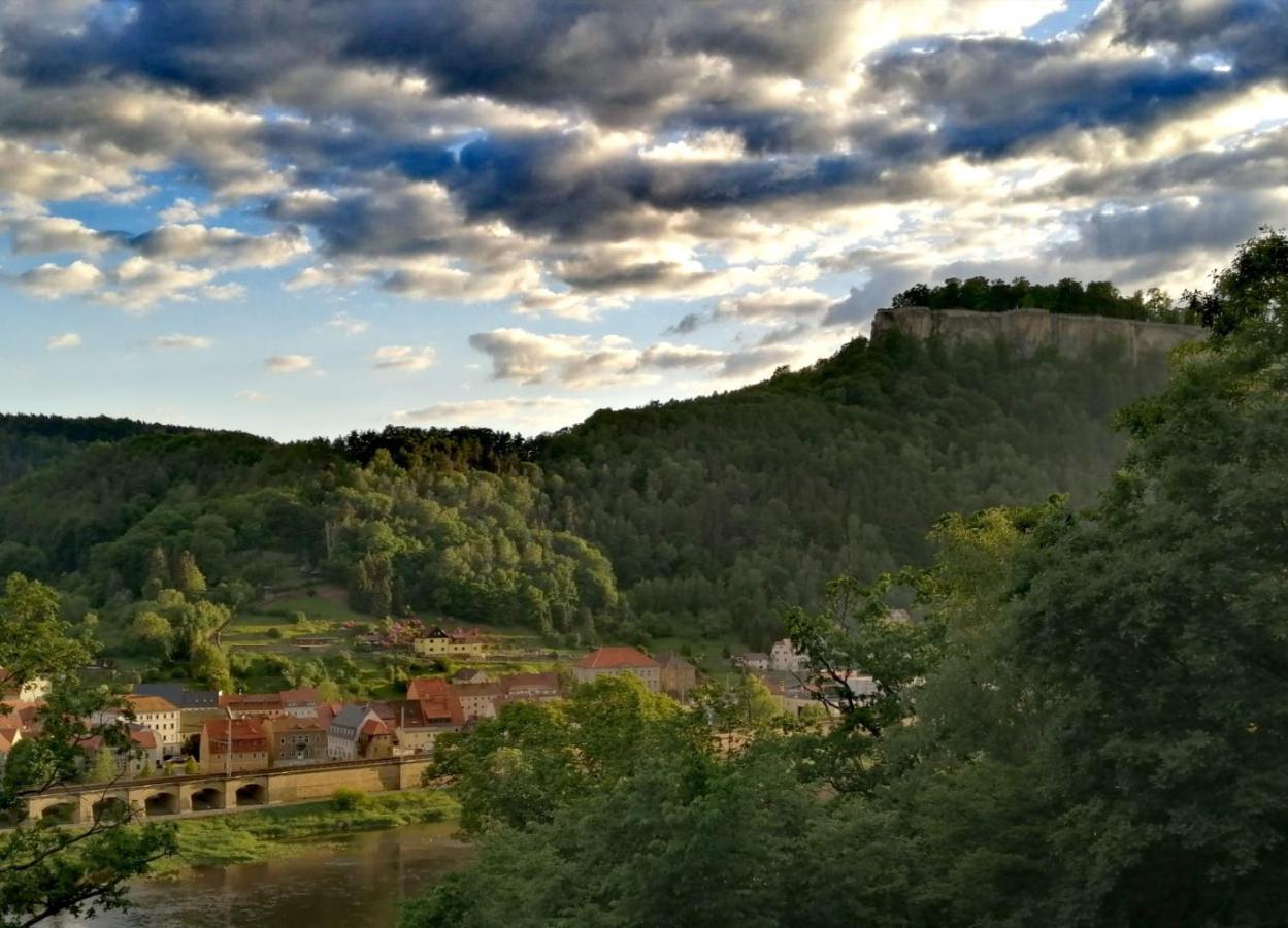 Apartmán Luxusboofe - Ferienhaus Am Lilienstein Königstein an der Elbe Exteriér fotografie